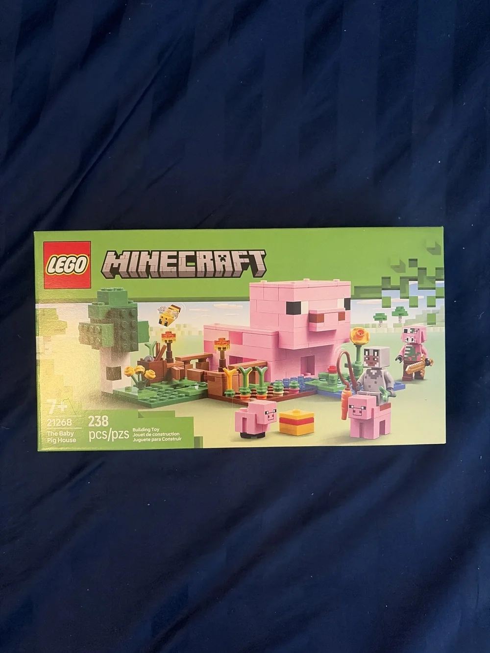 LEGO Minecraft The Baby Pig House (21268) - 238 Pieces - New